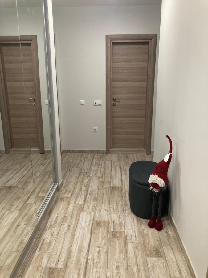Victor'S Suite , With Private Parking Варна Екстериор снимка