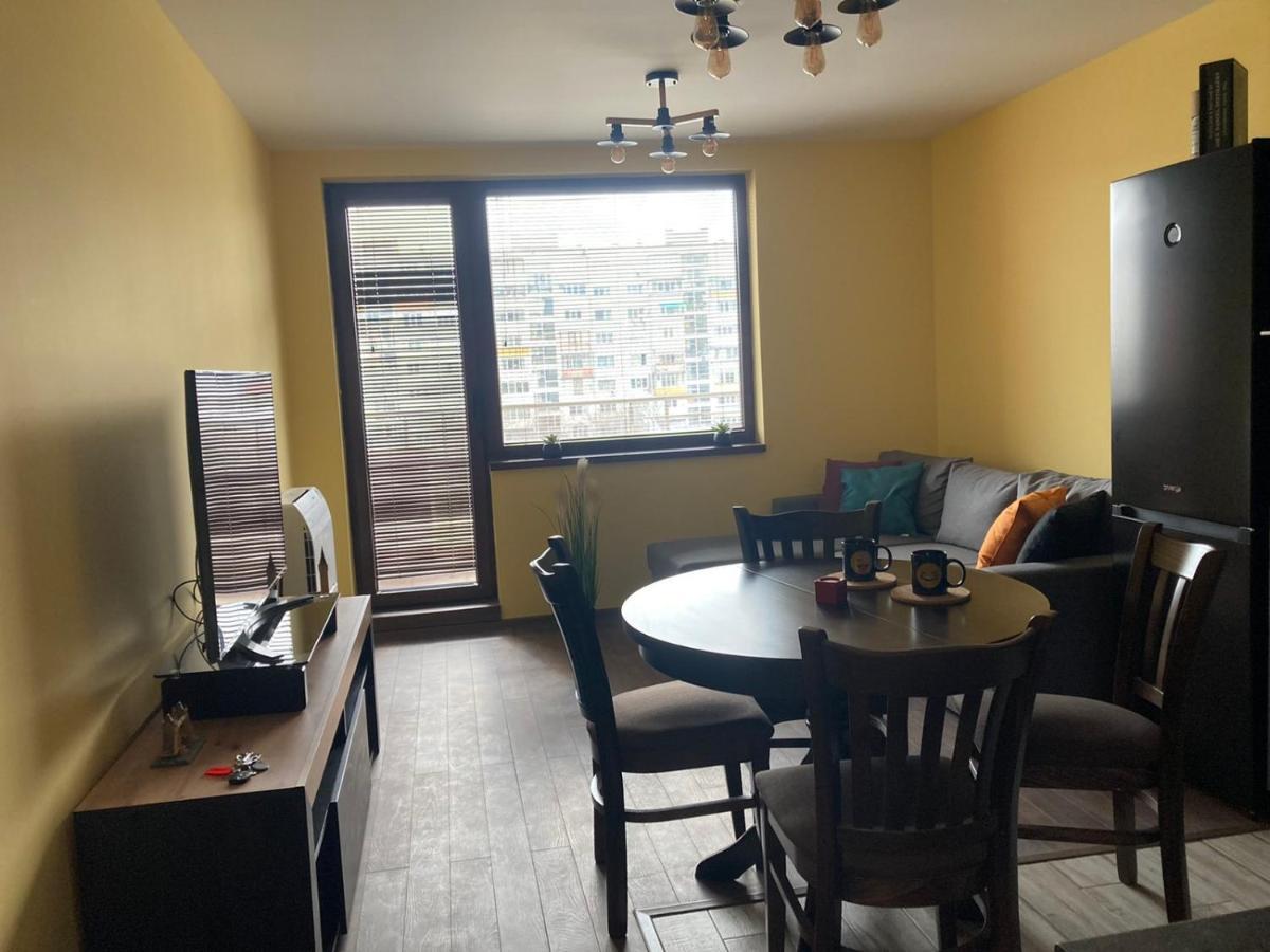 Victor'S Suite , With Private Parking Варна Екстериор снимка