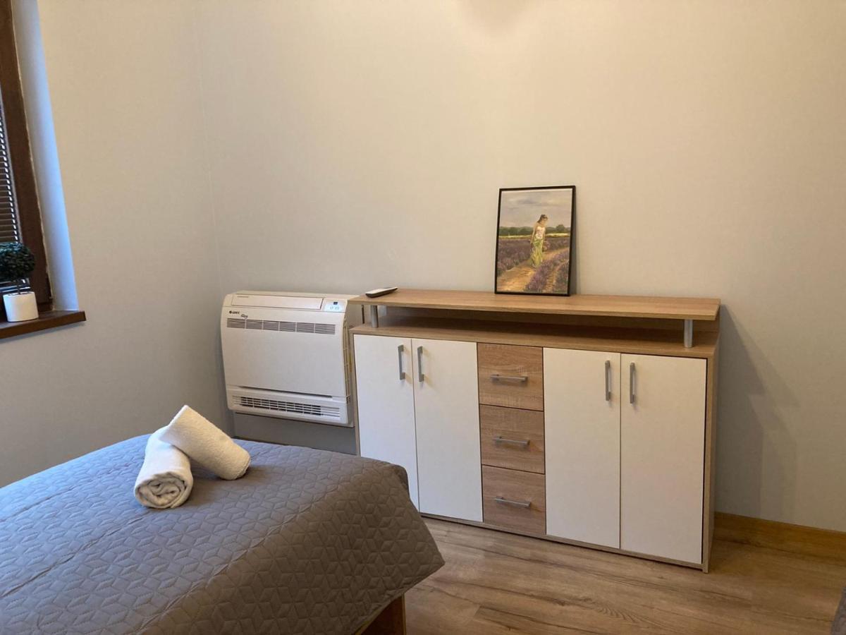 Victor'S Suite , With Private Parking Варна Екстериор снимка